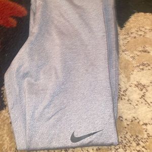 Nike women’s leggings